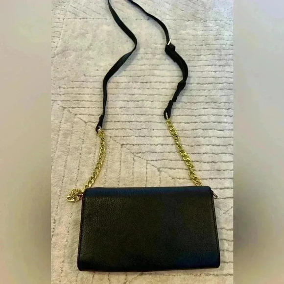 Stella and Max Leather Crossbody Smartphone Wallet Color: Black - Picture 2 of 7